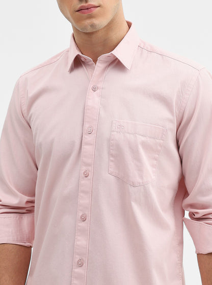 Light Pink Solid Tailored Fit Semi Casual Shirt | JadeBlue