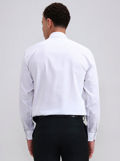 White Solid Regular Fit Formal Shirt | JadeBlue