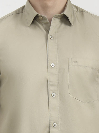 Olive Solid Tailored Fit Semi Casual Shirt | JadeBlue
