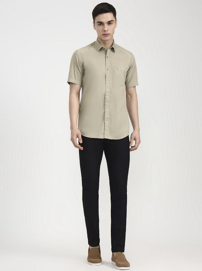 Olive Solid Tailored Fit Semi Casual Shirt | JadeBlue