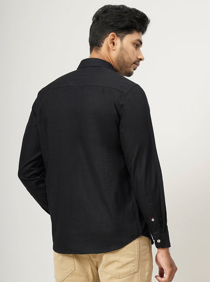 Black Solid Tailored Fit Semi Casual Shirt | JadeBlue