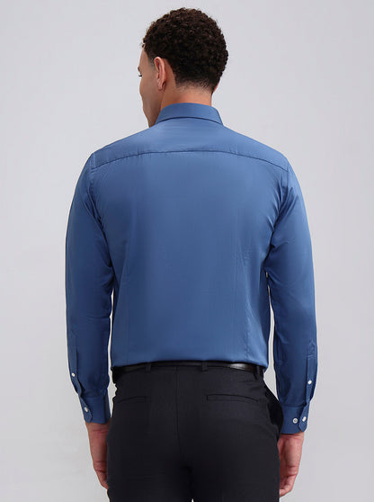 Blue Solid Slim Fit Formal Shirt | JadeBlue Super Luxe