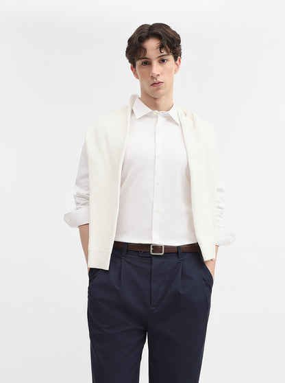 White Solid Slim Fit Casual Shirt | JadeBlue