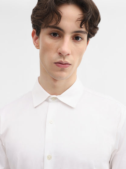 White Solid Slim Fit Casual Shirt | JadeBlue