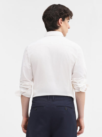 White Solid Slim Fit Casual Shirt | JadeBlue