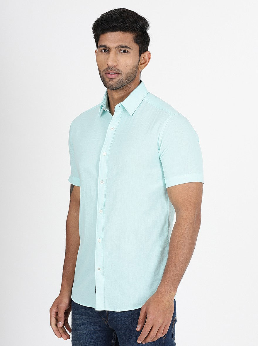 Light Blue Solid Slim Fit Casual Shirt | JadeBlue