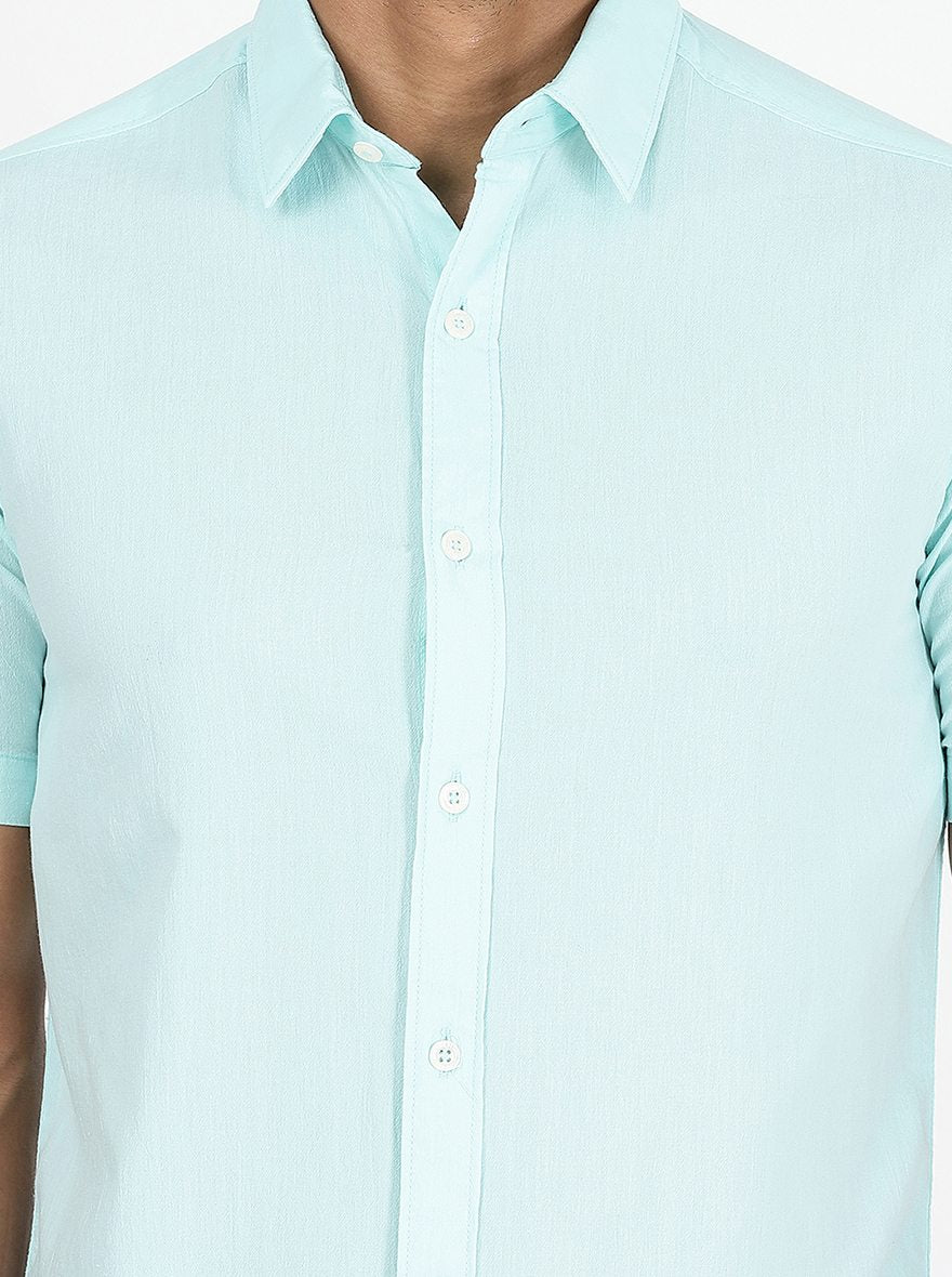 Light Blue Solid Slim Fit Casual Shirt | JadeBlue