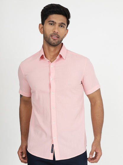 Pink Solid Slim Fit Casual Shirt | JadeBlue