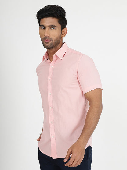 Pink Solid Slim Fit Casual Shirt | JadeBlue