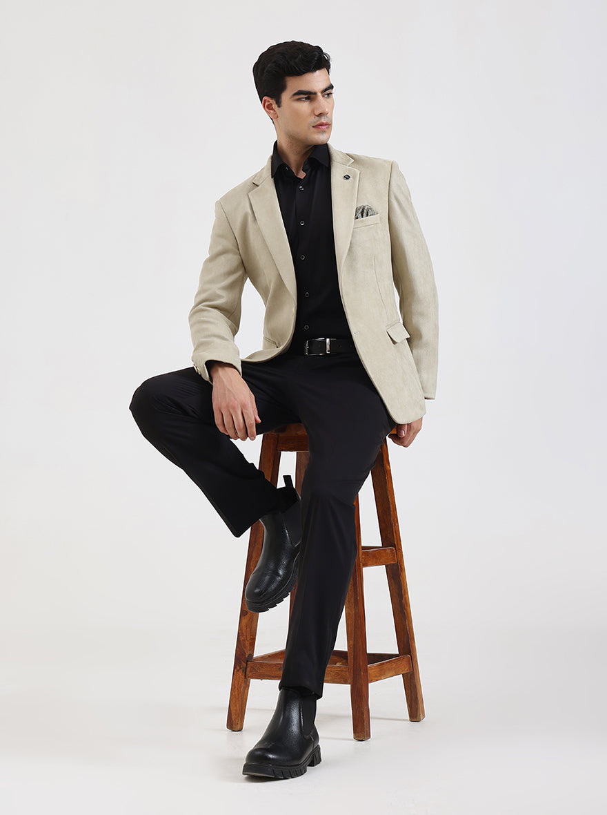 Pista Solid Regular Fit Blazer | Wyre