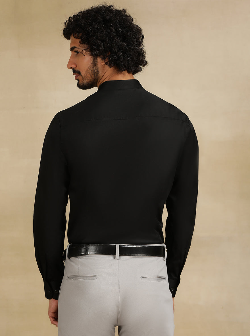 Black Solid Slim Fit Formal Shirt | Metal