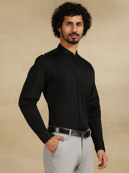 Black Solid Slim Fit Formal Shirt | Metal