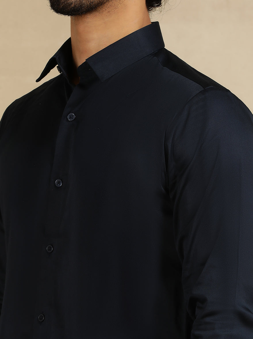 Navy Blue Solid Slim Fit Casual Shirt | JadeBlue