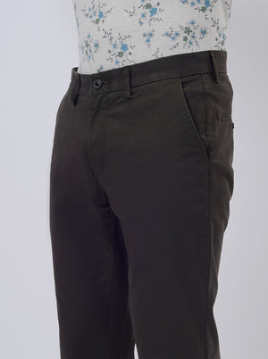 Olive Green Solid Uno Fit Casual Trouser | JadeBlue