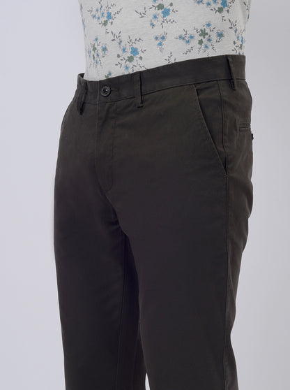 Olive Green Solid Uno Fit Casual Trouser | JadeBlue