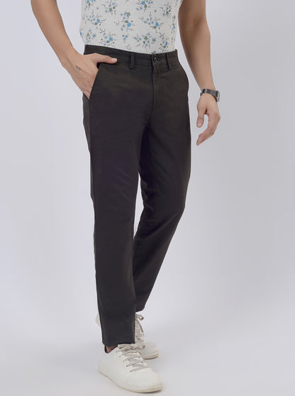 Olive Green Solid Uno Fit Casual Trouser | JadeBlue