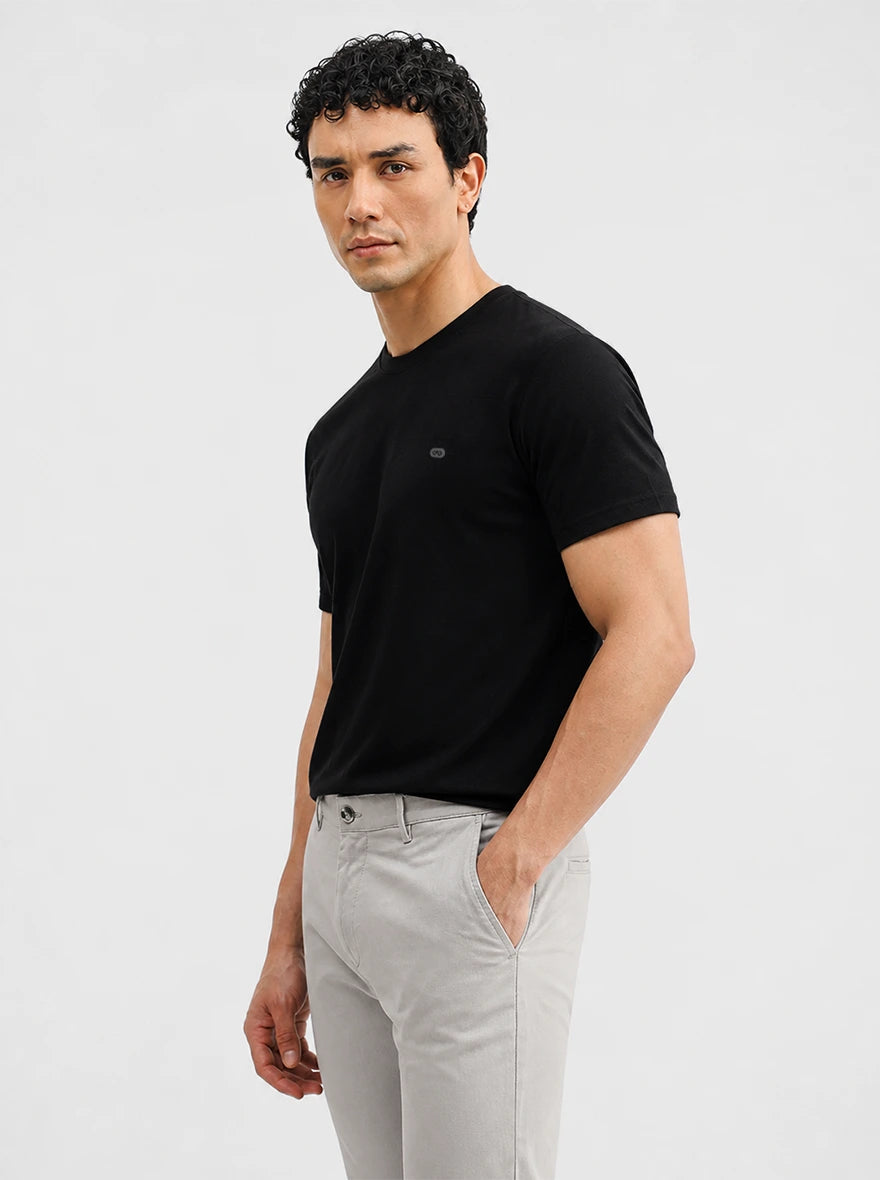 Black Solid Slim Fit T-Shirt | JadeBlue