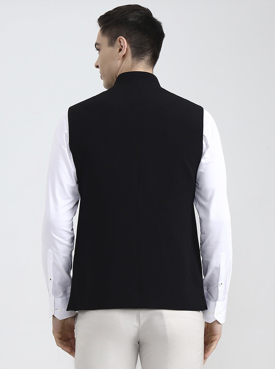 Black Solid Regular Fit Modi Jacket | JadeBlue