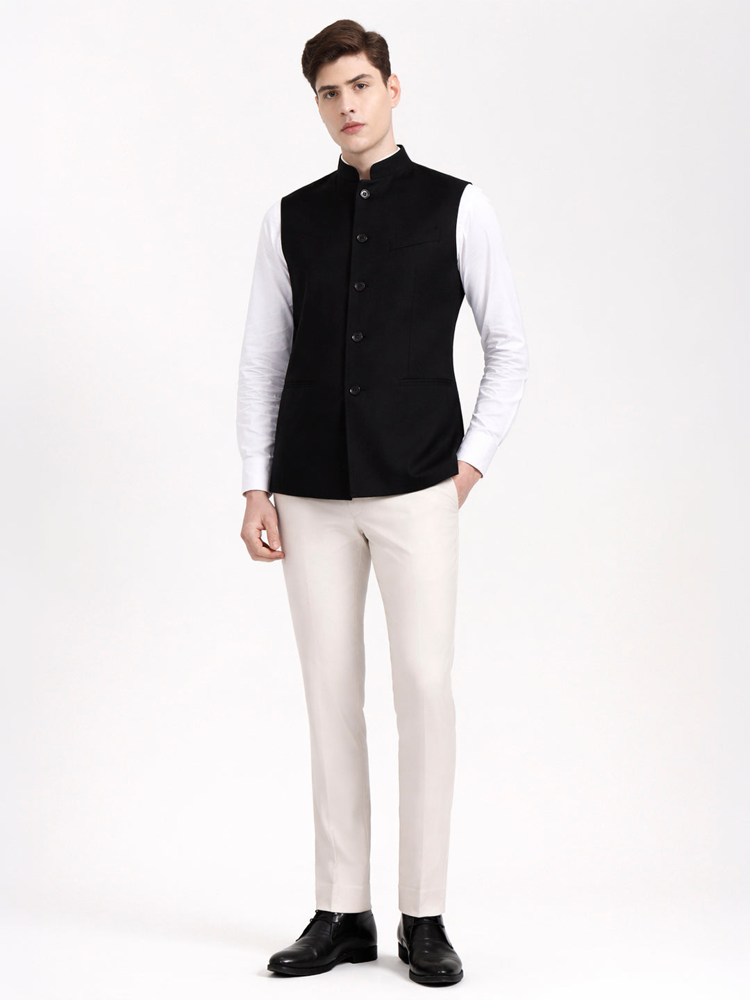 Black Solid Regular Fit Modi Jacket | JadeBlue