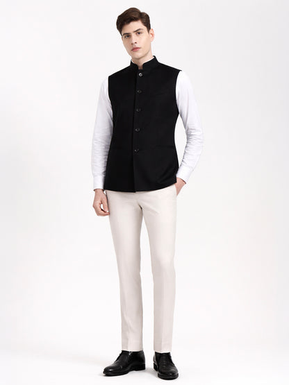 Black Solid Regular Fit Modi Jacket | JadeBlue