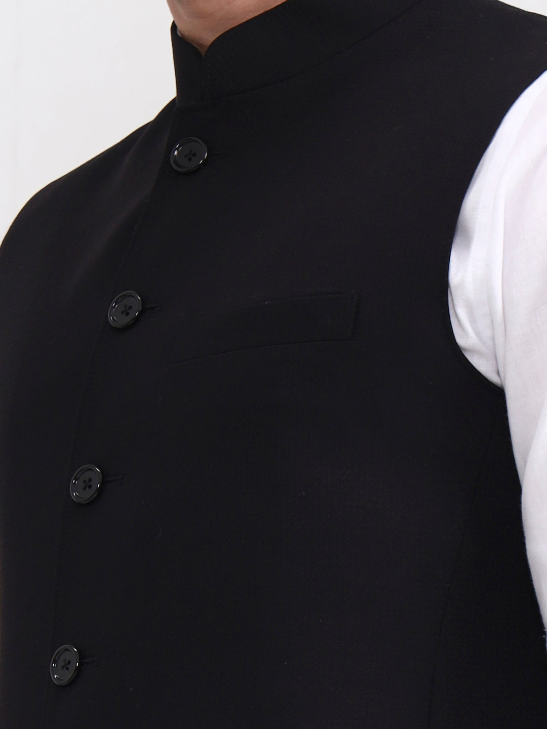 Black Solid Regular Fit Modi Jacket | JadeBlue