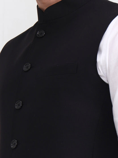 Black Solid Regular Fit Modi Jacket | JadeBlue