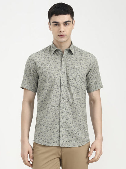 Green Printed Tailored Fit Semi Casual Shirt | JadeBlue