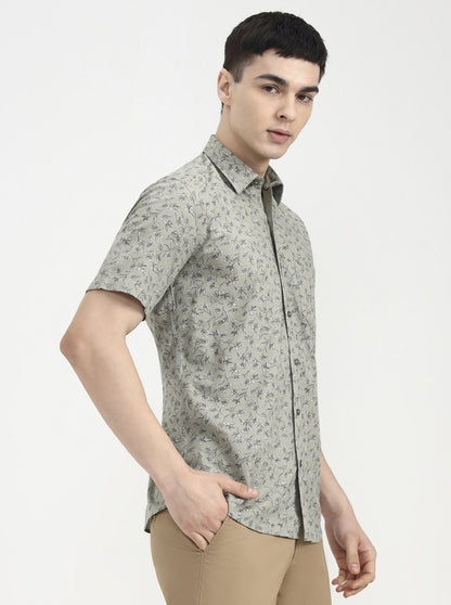 Green Printed Tailored Fit Semi Casual Shirt | JadeBlue