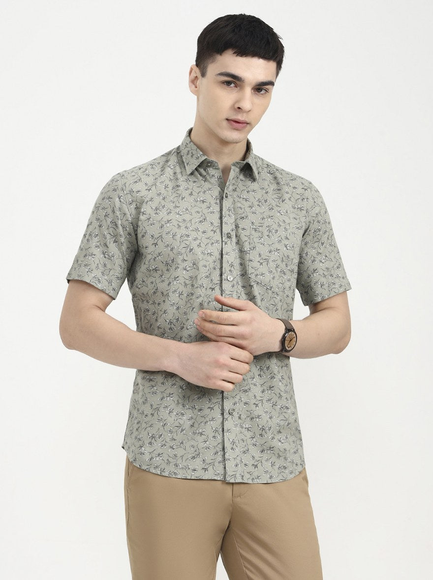 Green Printed Tailored Fit Semi Casual Shirt | JadeBlue