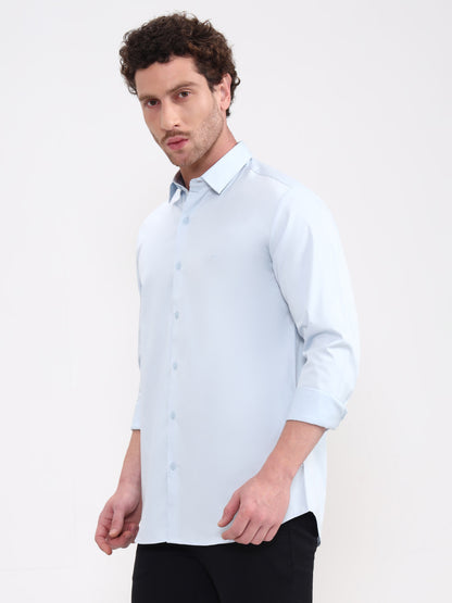 Blue Solid Slim Fit Casual Shirt | JadeBlue