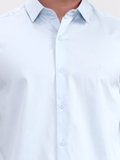 Blue Solid Slim Fit Casual Shirt | JadeBlue