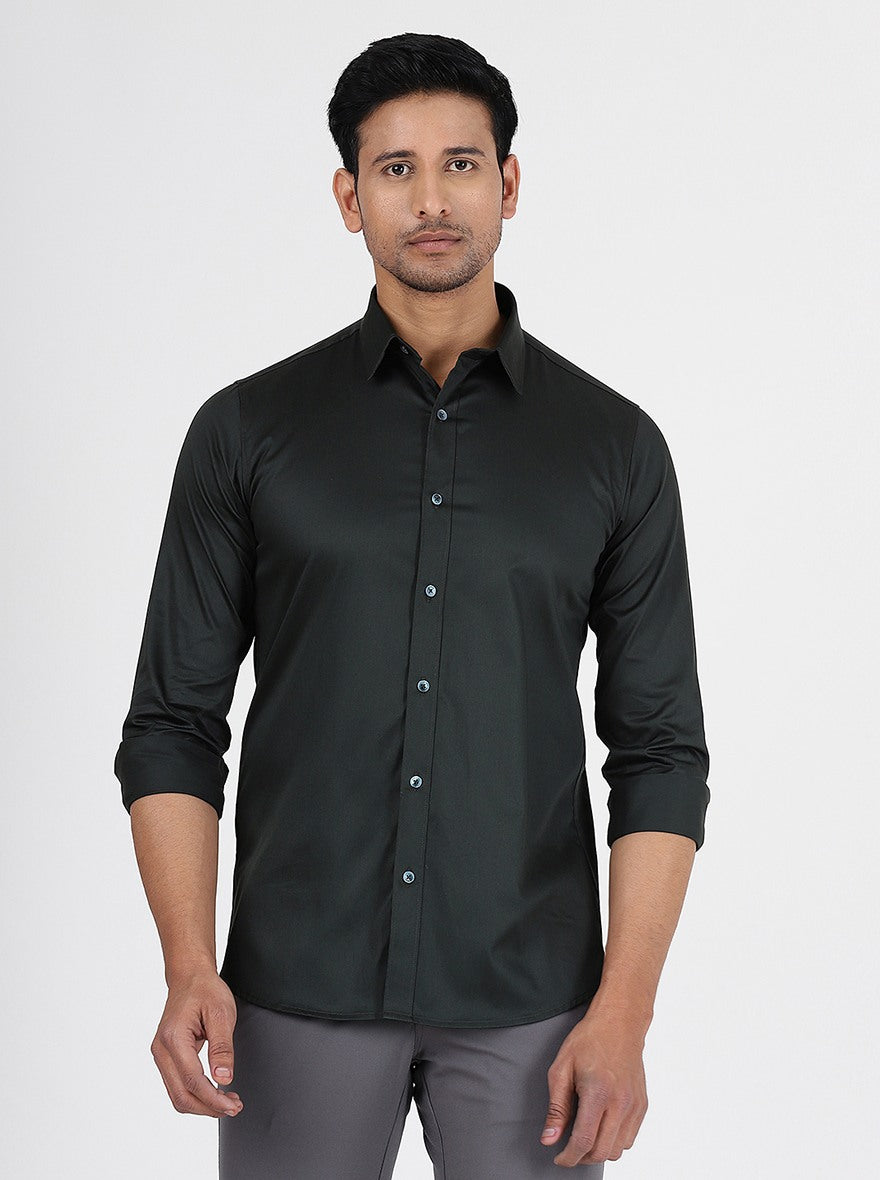 Green Solid Slim Fit Casual Shirt | JadeBlue