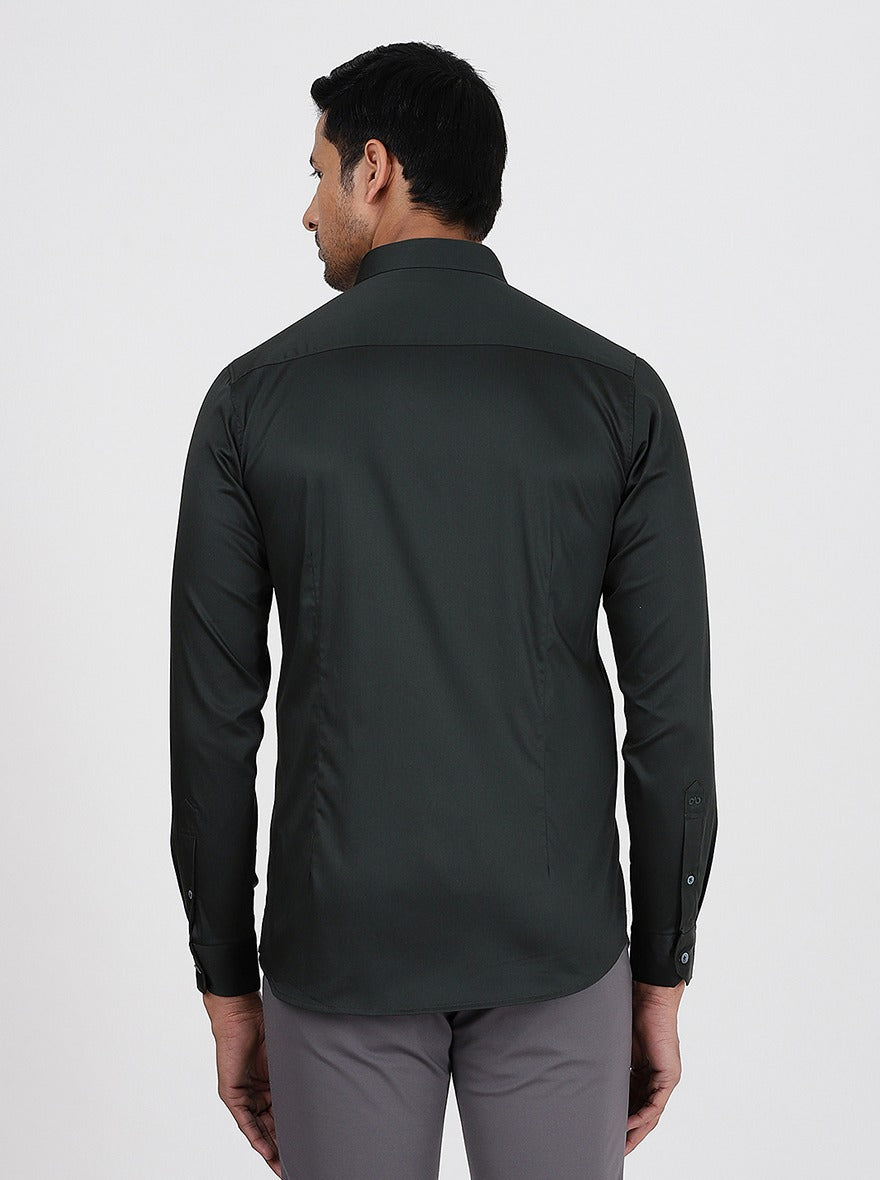 Green Solid Slim Fit Casual Shirt | JadeBlue
