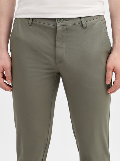 Light Olive Solid Uno Fit Casual Trouser | JadeBlue