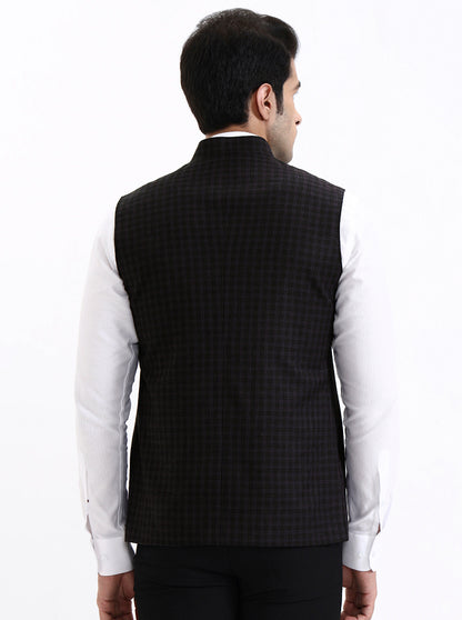 Maroon Checked Regular Fit Modi Jacket | JadeBlue