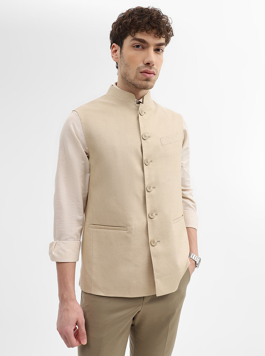 Khaki Solid Regular Fit Modi Jacket | JadeBlue