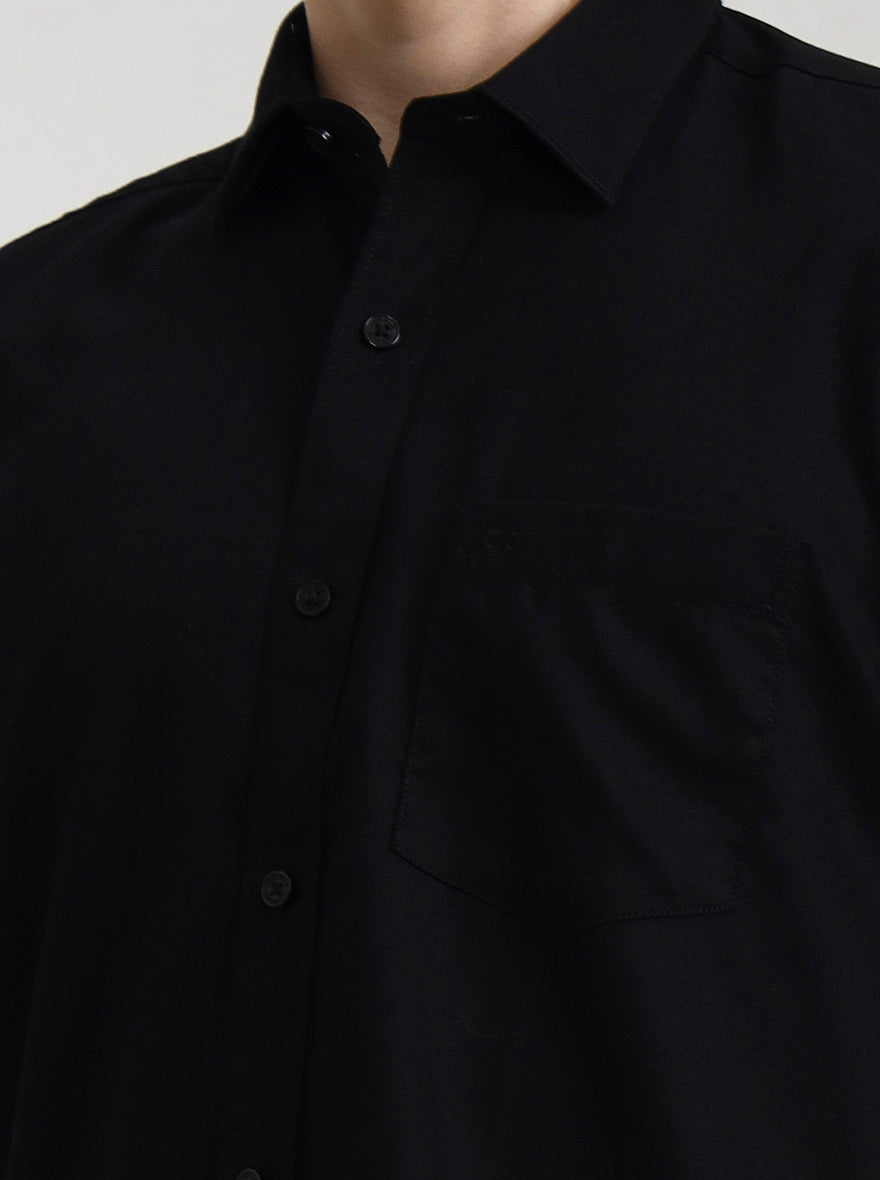 Black Solid Tailored Fit Semi Casual Shirt | JadeBlue
