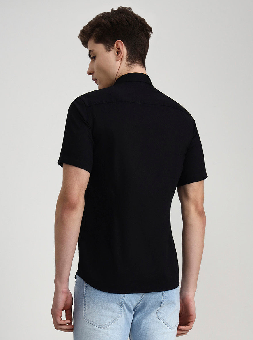 Black Solid Tailored Fit Semi Casual Shirt | JadeBlue