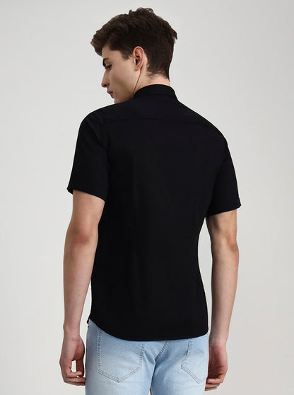 Black Solid Tailored Fit Semi Casual Shirt | JadeBlue