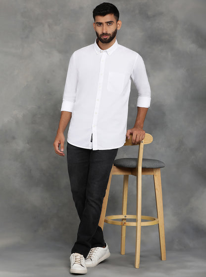 White Solid Slim Fit Casual Shirt | JadeBlue