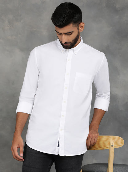 White Solid Slim Fit Casual Shirt | JadeBlue
