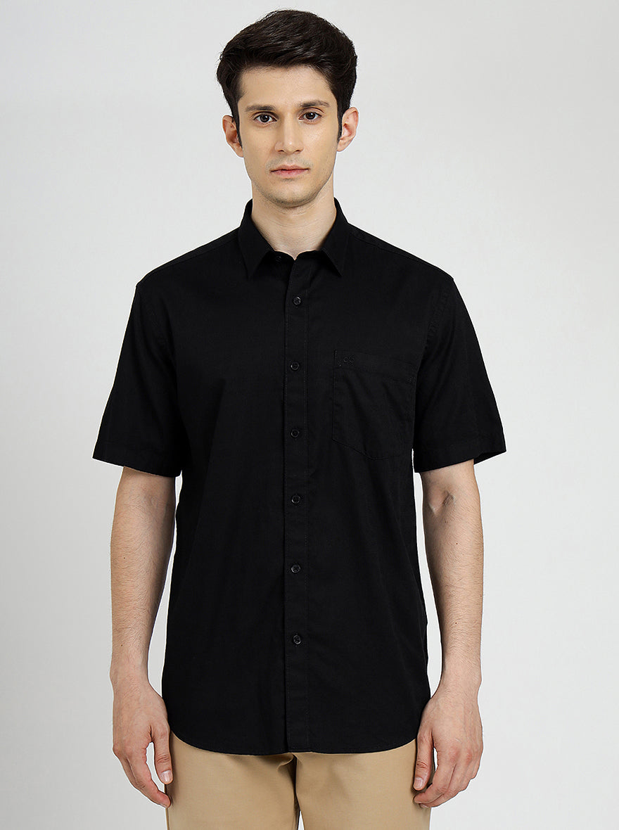 Black Solid Tailored Fit Semi Casual Shirt | JadeBlue