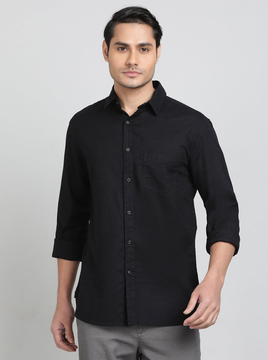 Black Solid Slim Fit Casual Shirt | JadeBlue
