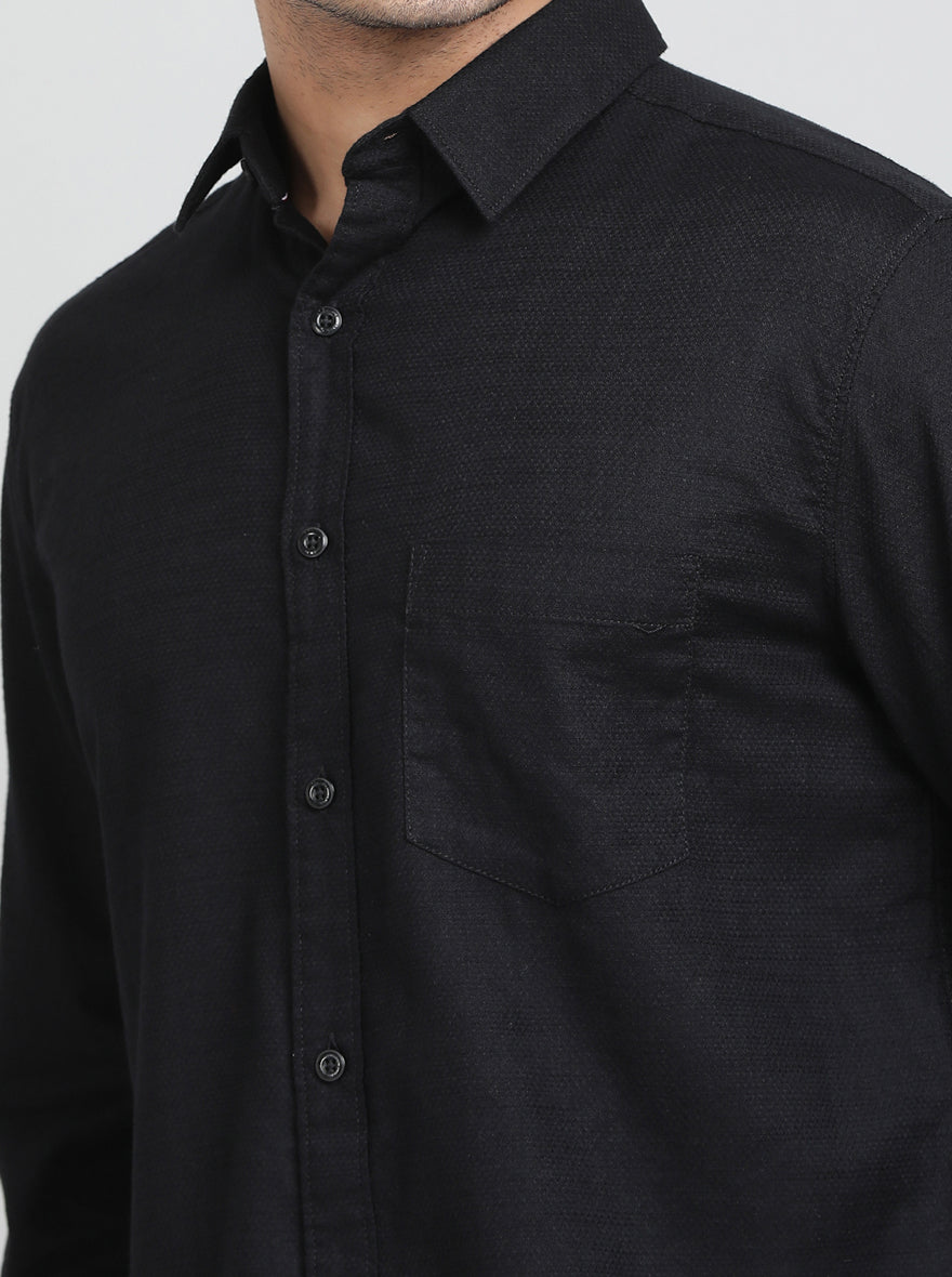 Black Solid Slim Fit Casual Shirt | JadeBlue