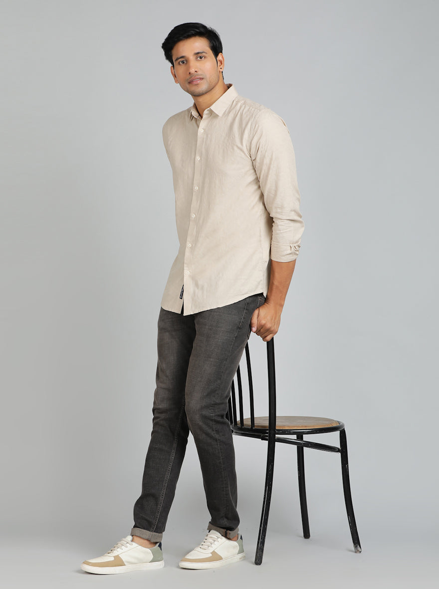 Beige Solid Slim Fit Casual Shirt | JadeBlue