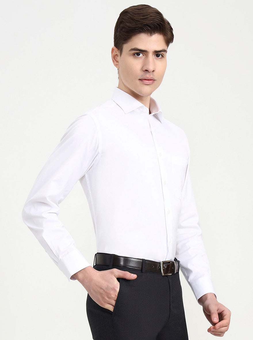 White Solid Regular Fit Formal Shirt | JadeBlue
