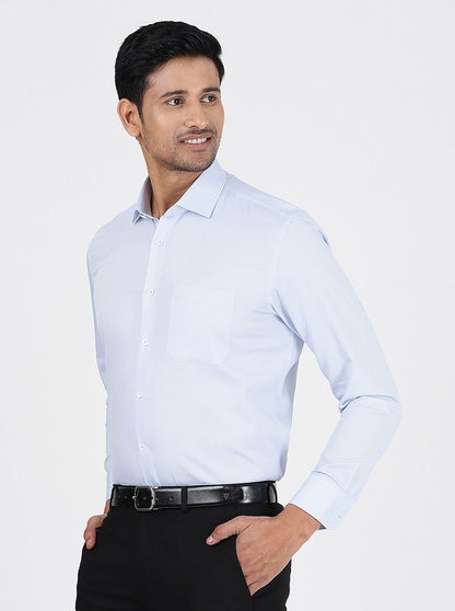 Light Blue Solid Regular Fit Formal Shirt | JadeBlue