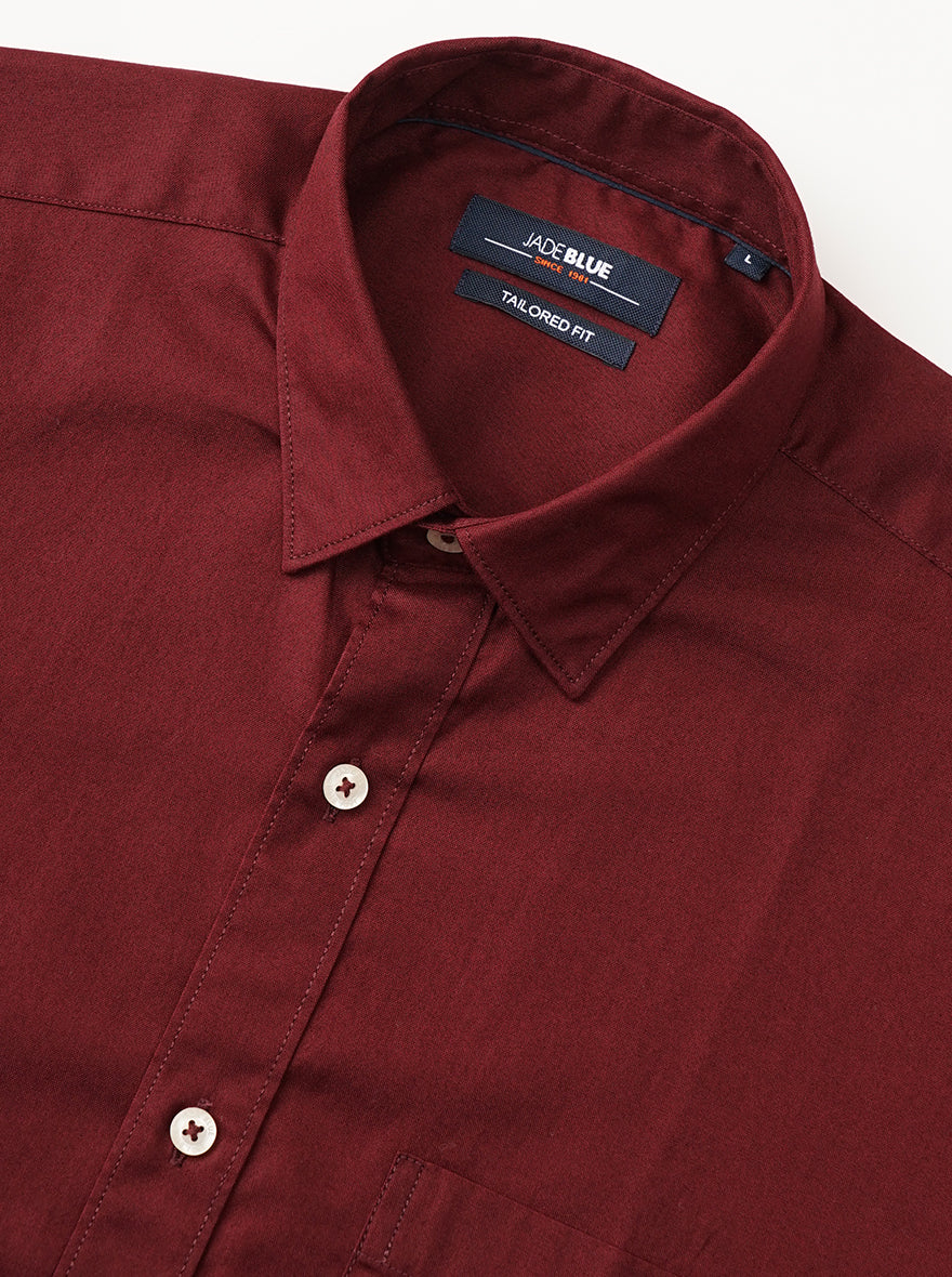 Maroon Solid Tailored Fit Semi Casual Shirt | JadeBlue