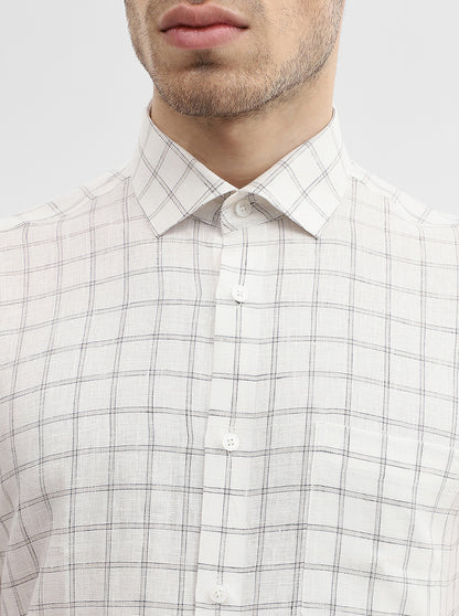White & Grey Solid Slim Fit Formal Shirt | JadeBlue