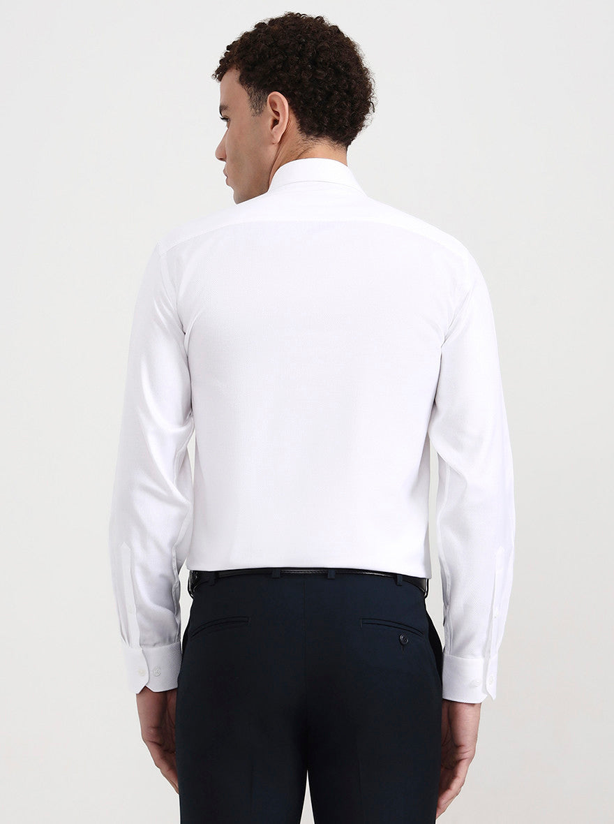 White Solid Regular Fit Formal Shirt | JadeBlue